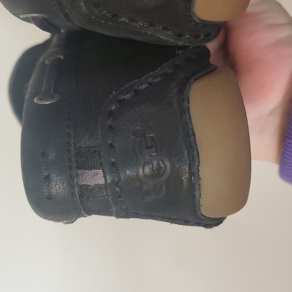 UGG Black Leather Loafers Mens Size 10.5 Slipper Shoes Fringe Tassels SN 1010139 - Picture 10 of 16